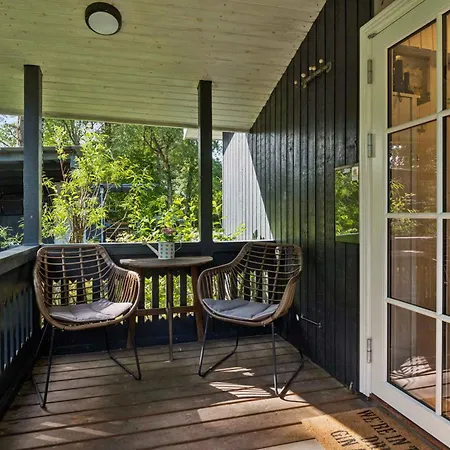 Dog-friendly Oasis With Peace And Nature